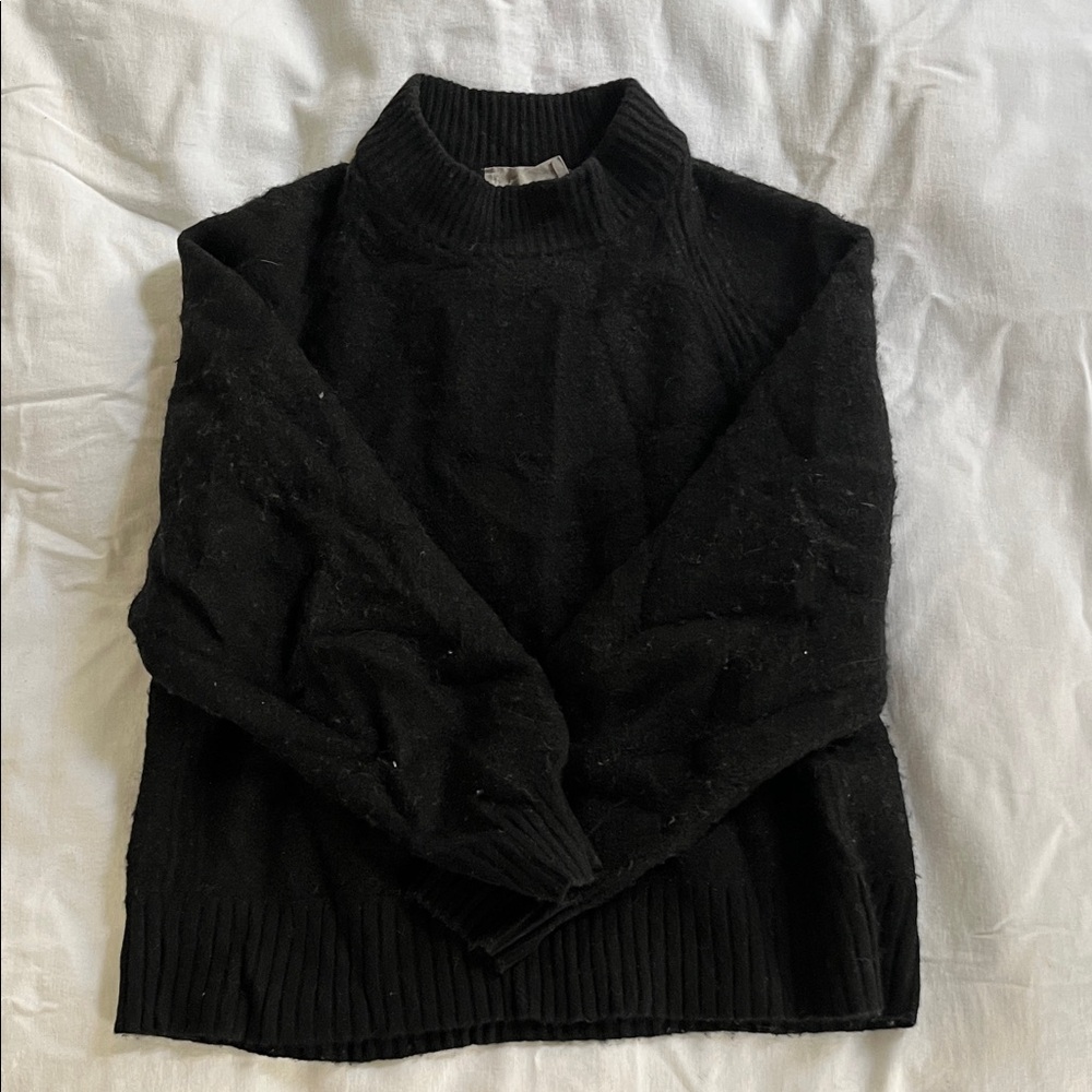 Everlane Black Funnel-Neck Recycled Cashmere Sweater